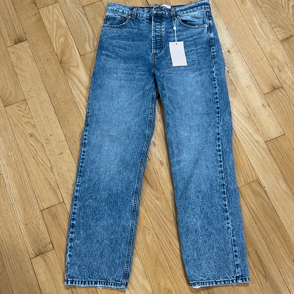 NEW! Women's Wide Leg Jeans - Size 29